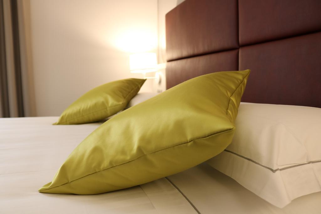 Hotel Villa Nabila Reggiolo Екстериор снимка